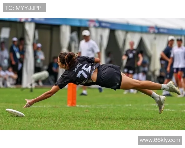 成都飞盘队与南京飞盘队实力对比赛后分析与总结